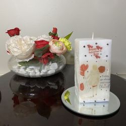 Candle With Picture Of Valentine Day Size Medium