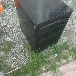 Free File Cabinet 