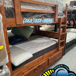 Triple Oak Bunk Bed With Mattresses Colchones Nuevos