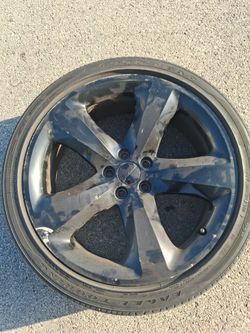 20" SRT8 Rims and tires