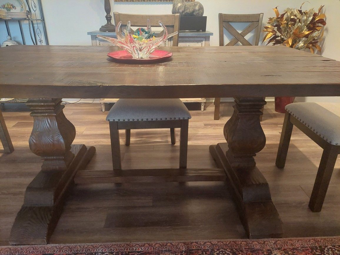 BEAUTIFUL ARHAUS FARMHOUSE DINING TABLE