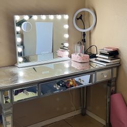 Mirrored Vanity Table 