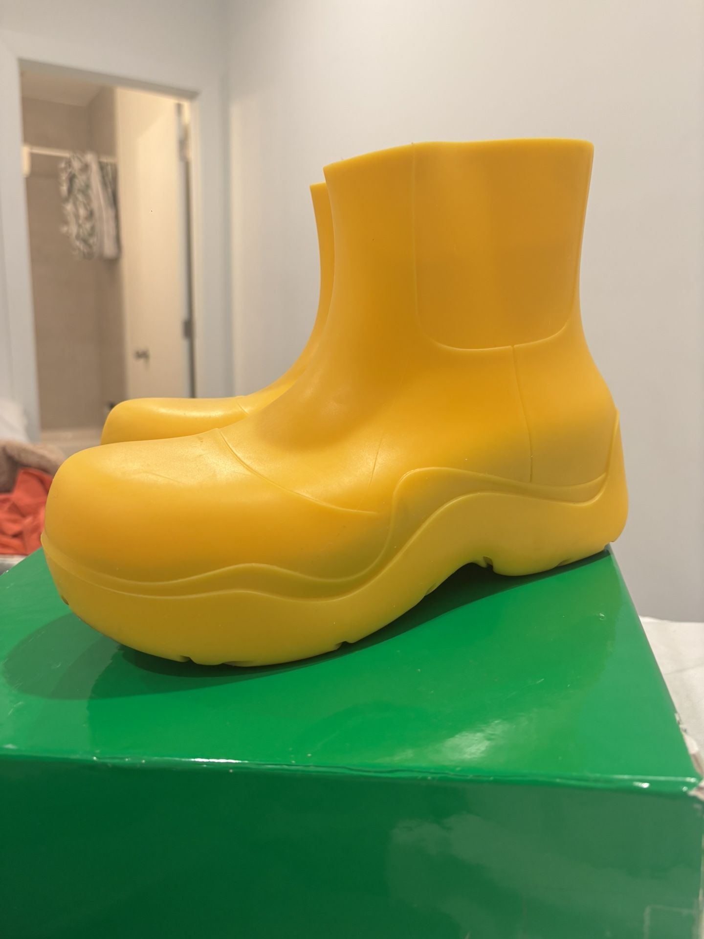 Bottega Rain Boots