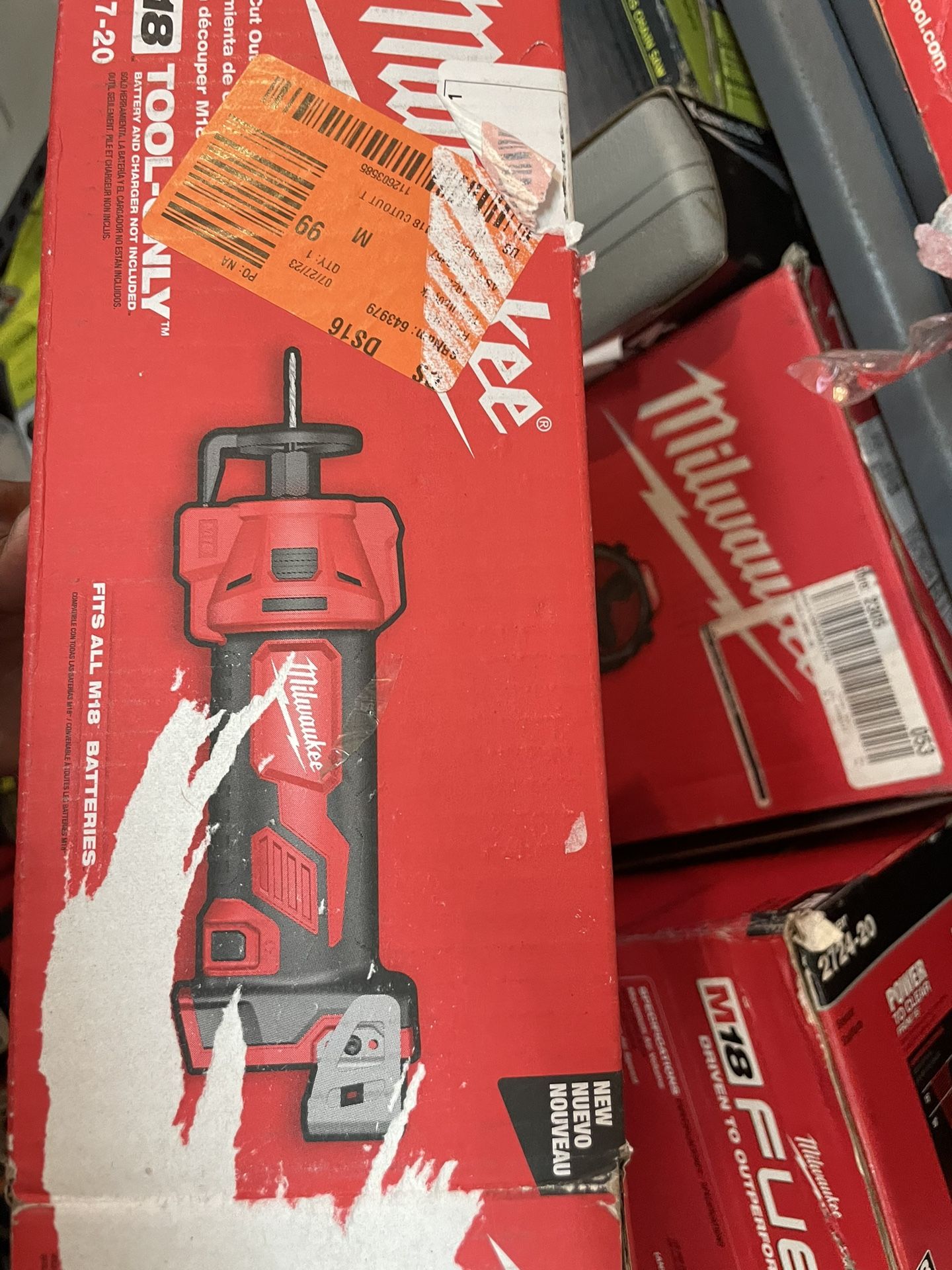 M18 Milwaukee Drywall Cutter