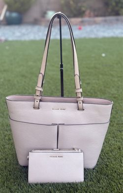 Michael Kors Bedford Medium Logo Tote with wallet, used/Set MK con cartera, usados
