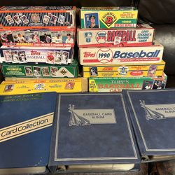 3 Book Baseball Card And Football Card  / 