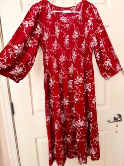 Brand New, Croft & Barrow Smocked Floral Dress, L