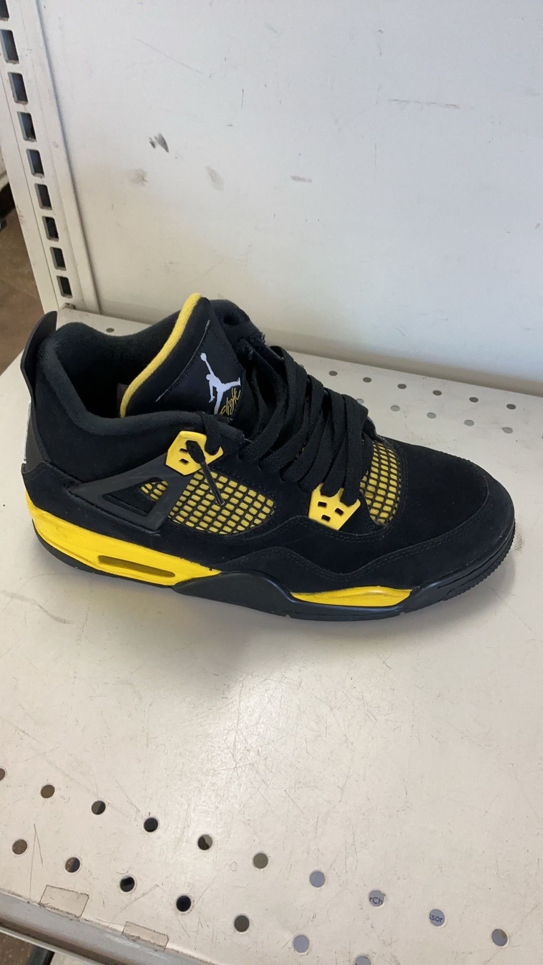Jordan 408452~018 black and yellow