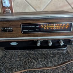 Vintage Zenith Radio 