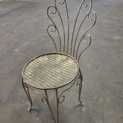 Vintage vanity Chair 