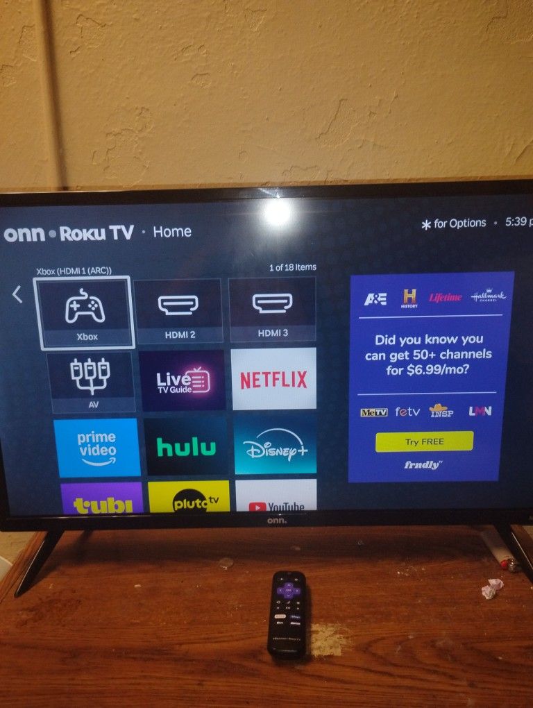32 Inch Roku Smart TV Comes With Remote