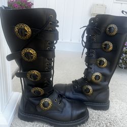 Demonia Steampunk Boots. 