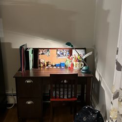 Kids Desk And Chair 