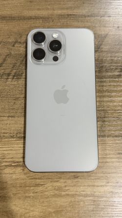 iPhone 15 Pro Max -256GB - Unlocked
