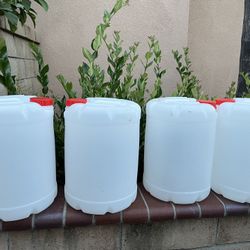 Free Gallons Containers 