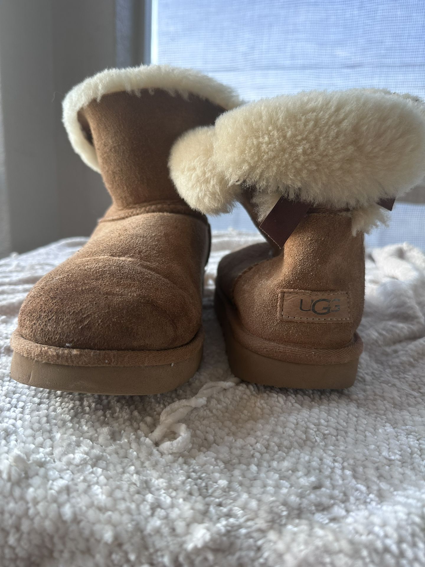 Ugg Mini Bailey Bow