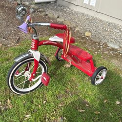 Radio Flyer Retro Tricycle