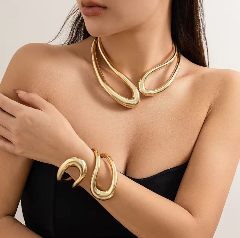 18K Gold Plated Exaggerated Big Open Twist Knot Choker Necklace Bracelet Set