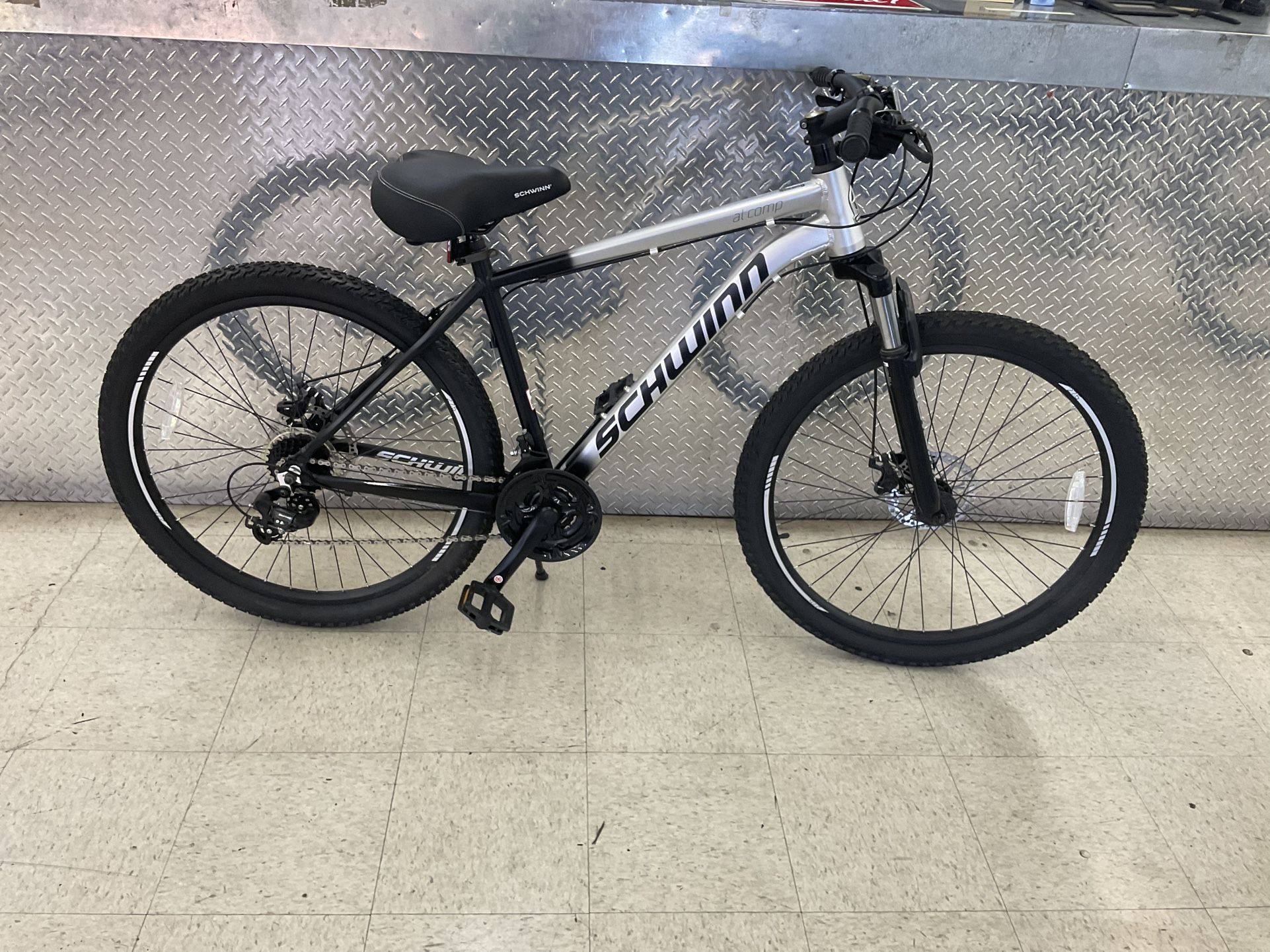 Schwinn AL Comp 27.5” Mountain Bike