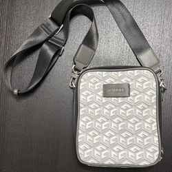 Guess Cross Body Bag