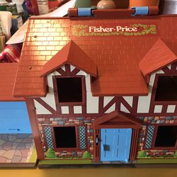 Vintage Fisher Price Little People Play Family #952 Brown Tudor House with Some Accessories $35 