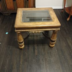 Nice Glass Table Can Deliver For Small Fee
