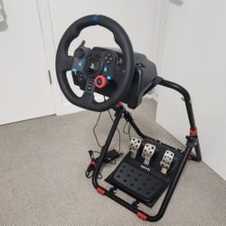 G29 Logitech Race Wheel & Pedals w/ Wheel Stand
