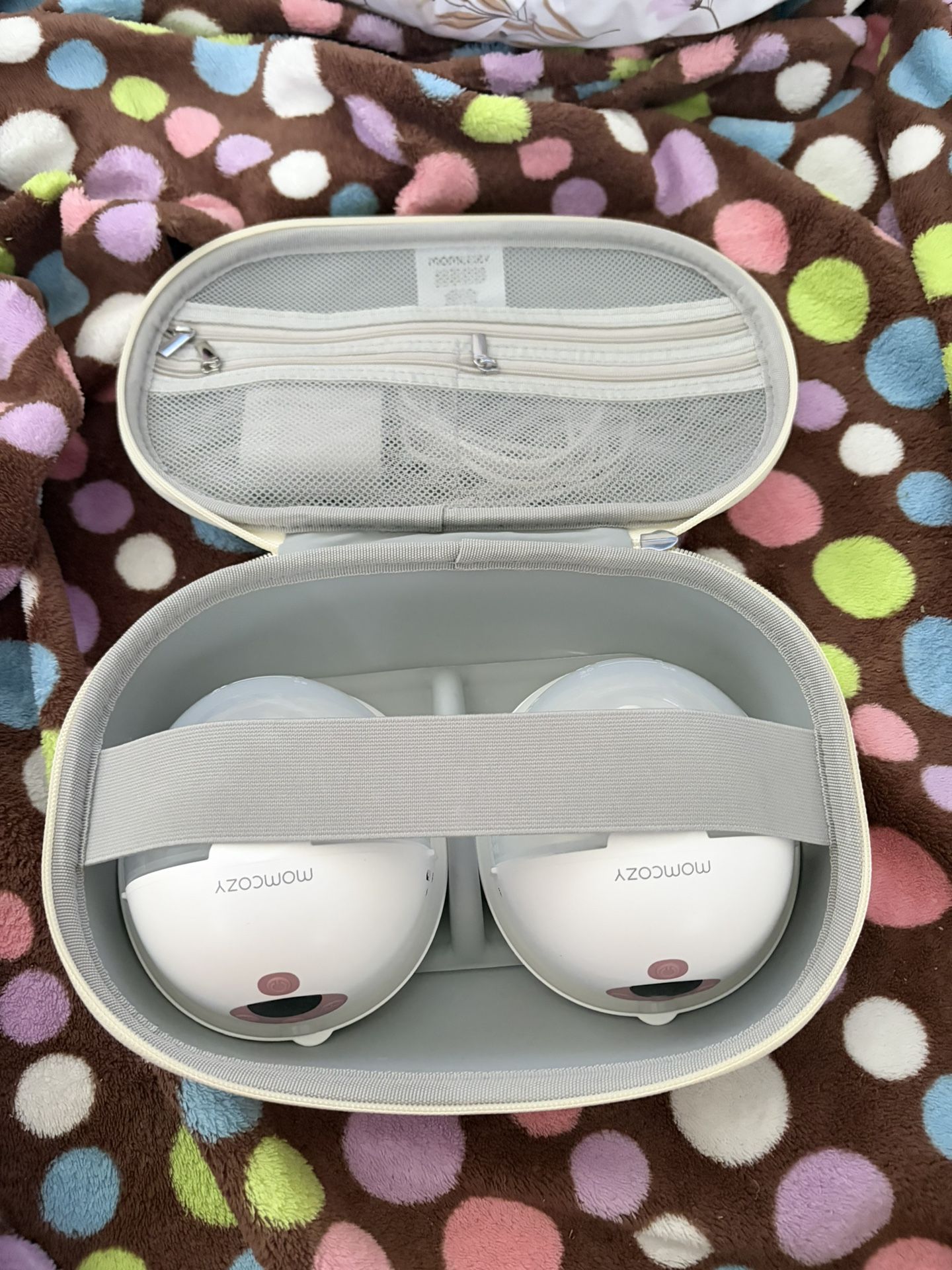 Momcozy M5 Breast Pump