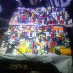 Hot Wheels, Matchbox, Johnny Lightning Estimated 400 Cars Etc. 