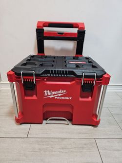 Milwaukee Packout
