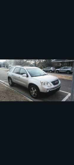 2011 GMC Acadia
