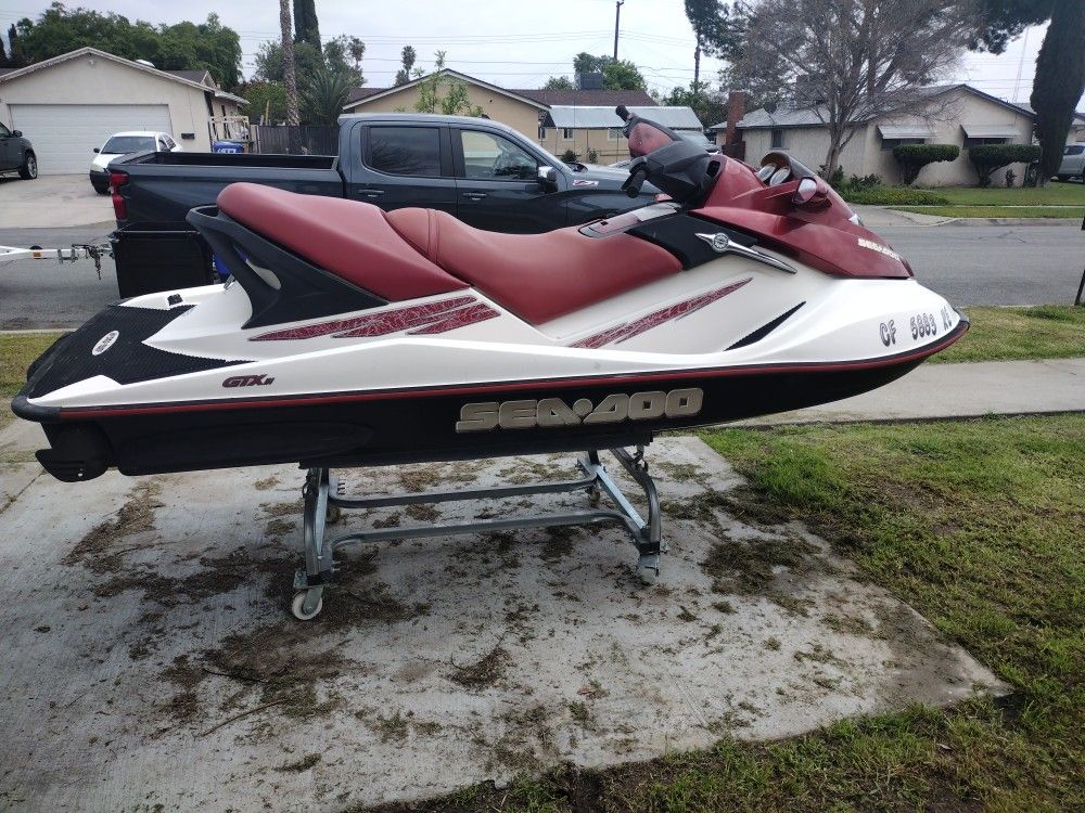 2003 SEADOO GTX DI 3 SEATER RUNNING CONDITION READY TO USE for Sale in