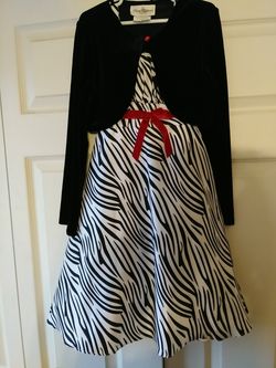 Girls size 8 dress