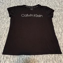 Calvin Klein Tshirt