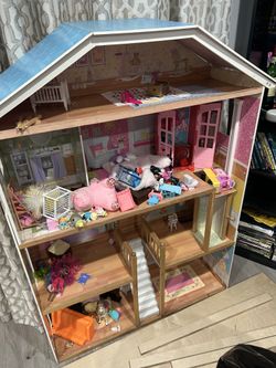 Doll house