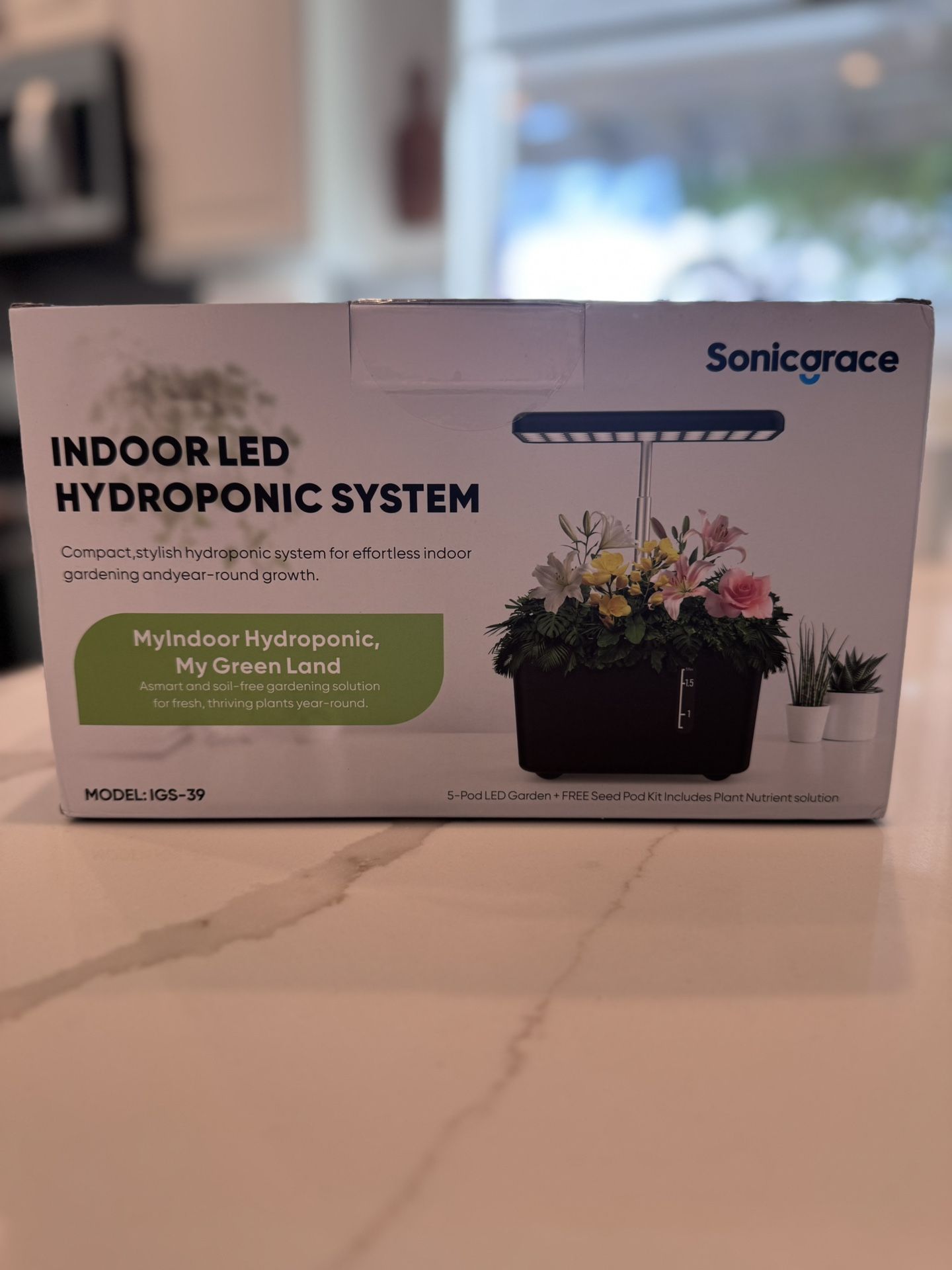 Hydroponic Table Top System. New.