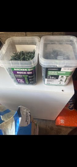 Backer On Screws