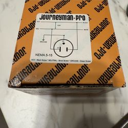 Flanged Outlet 125V 5-15