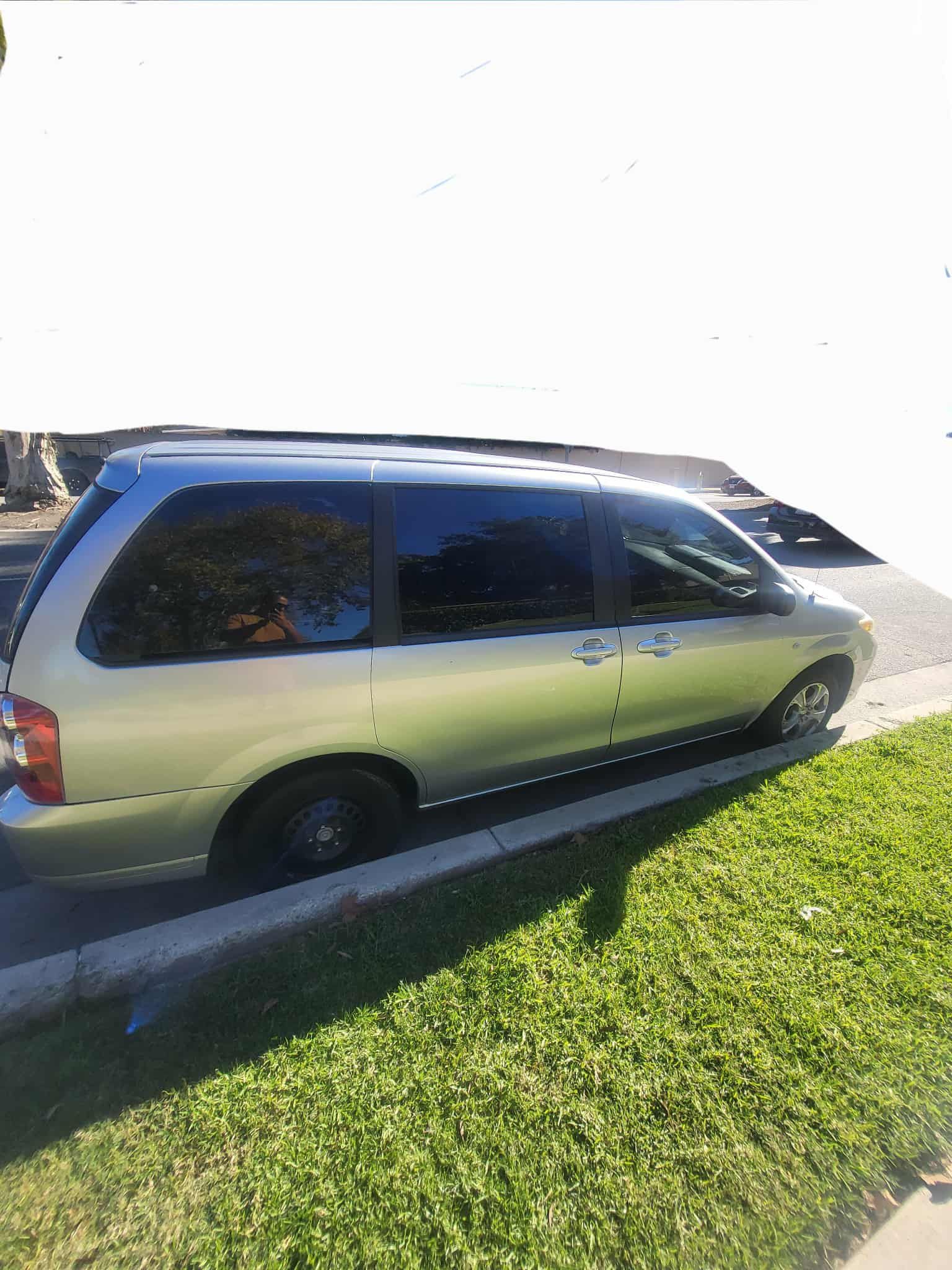 2006 Mazda MPV