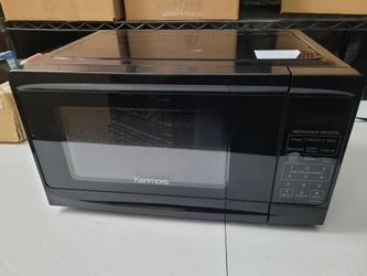 Kenmore Microwave black 700 watts