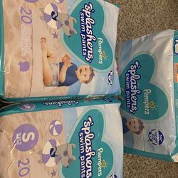 Pampers Swim Diapers 