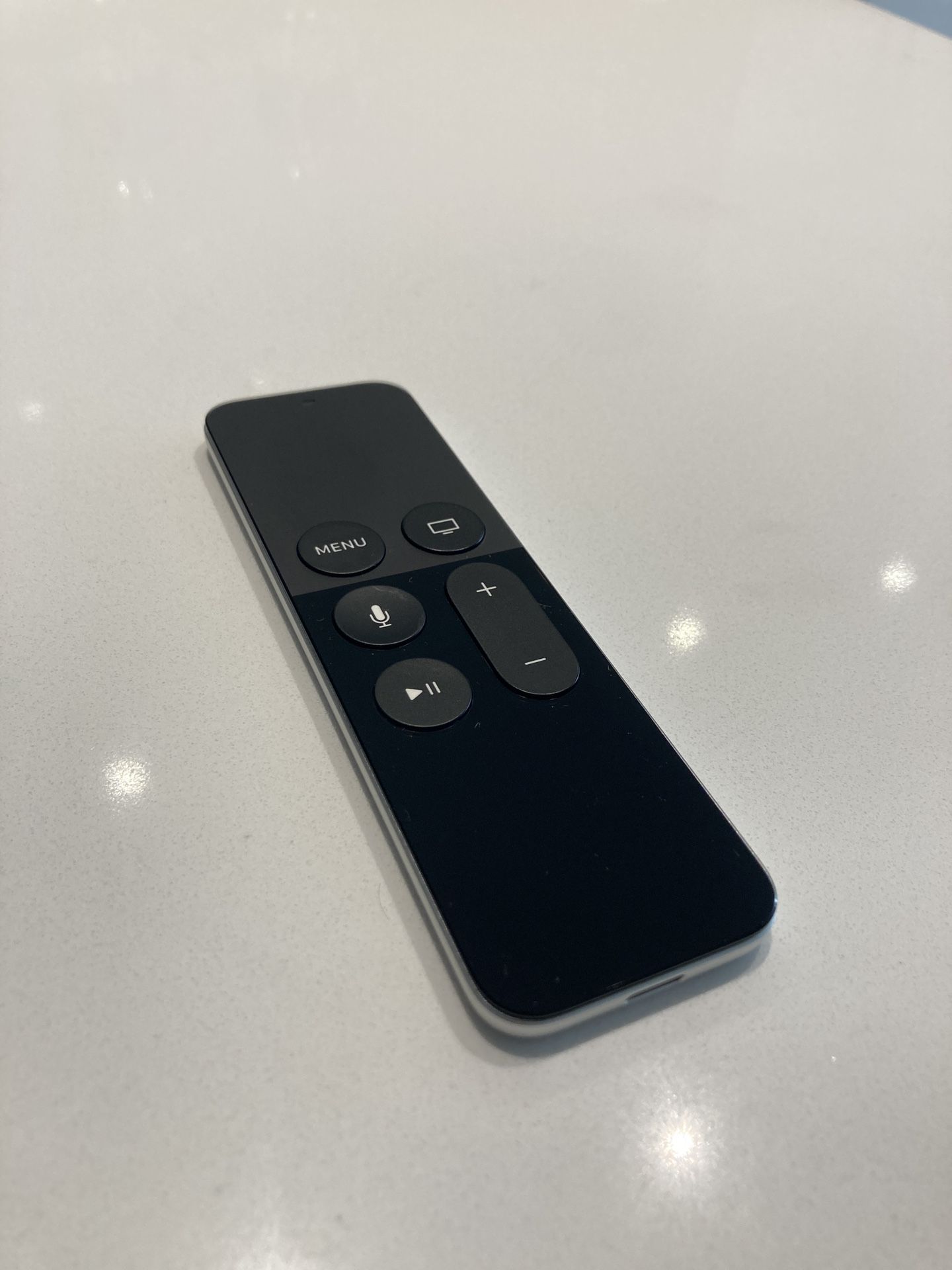 Apple TV Siri Remote (Model A1513)