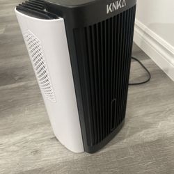 KNKA Portable Dehumidifier – Quiet & Efficient