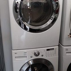 LG Washer And Gas Dryer Set For $720
