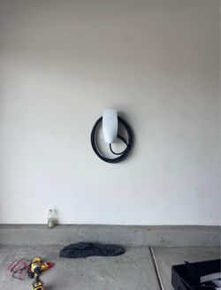 Tesla charger + installation