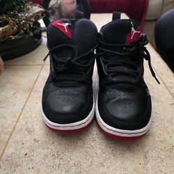 Jordan's fadeaway bred size 7