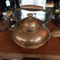 Antique Copper Kettle- Located In Shelton 