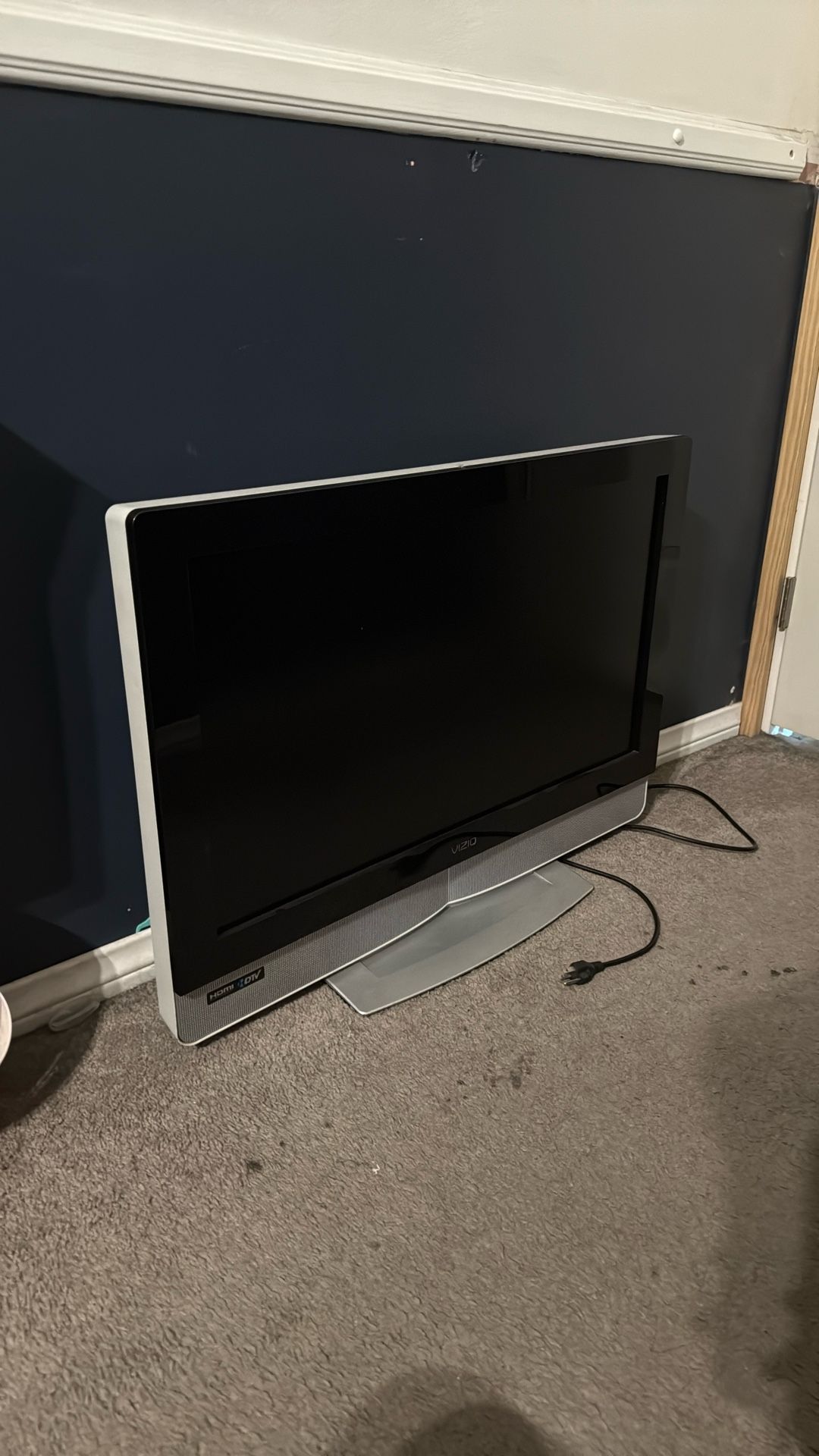 VIZIO 32 inch tv