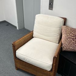 SHABBY SHEIK RATTAN CHAIR 