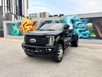 2017 Ford F350 Super Duty Crew Cab